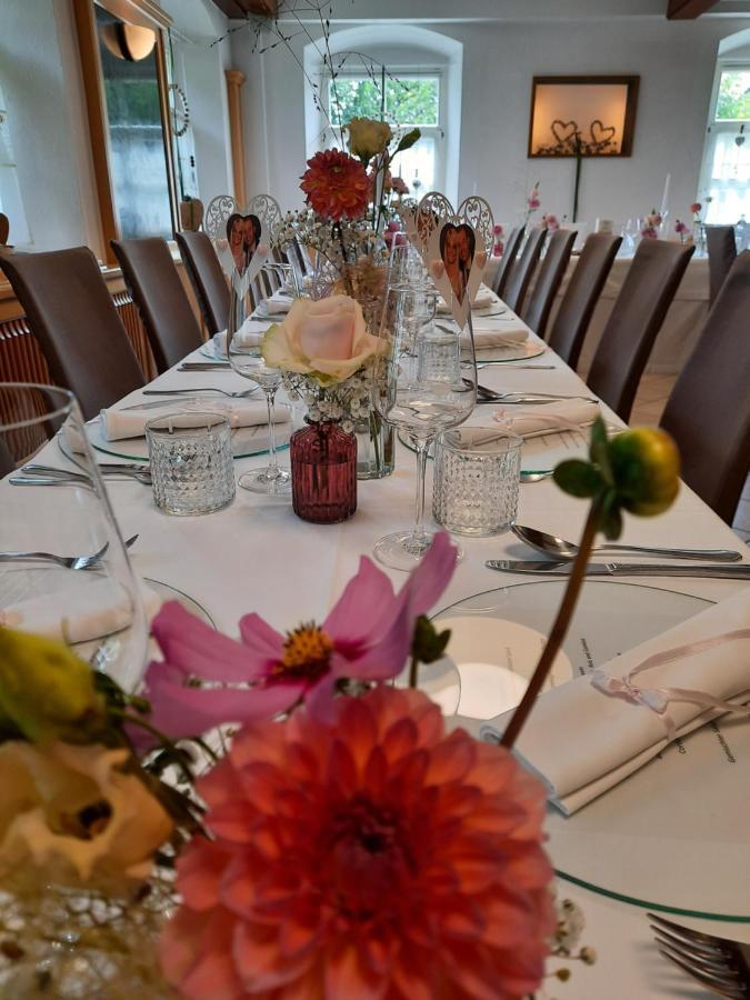 Restaurant Hotel Schrott Kaibing Buitenkant foto